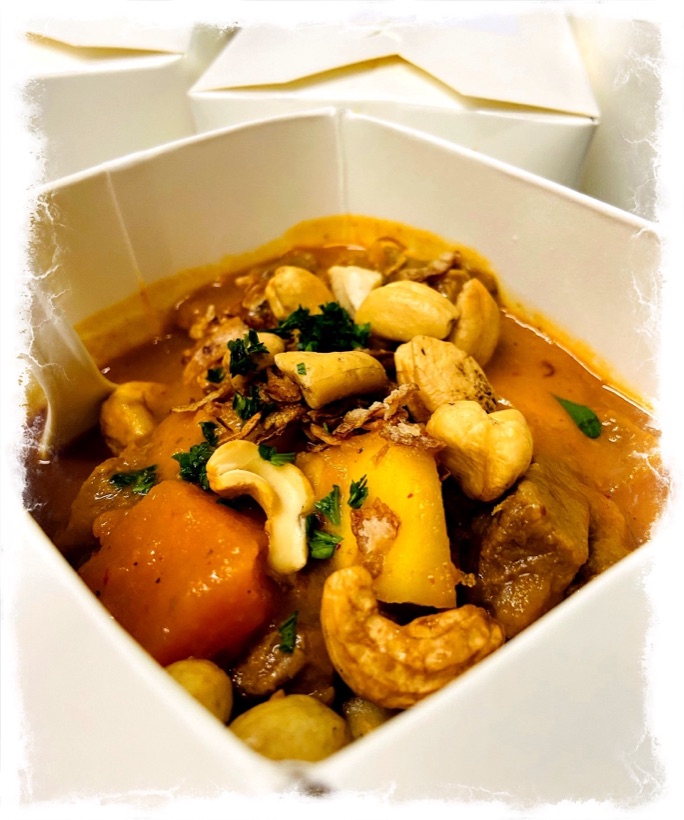 Curry box close-up — Garnishes race day catering in Melbourne